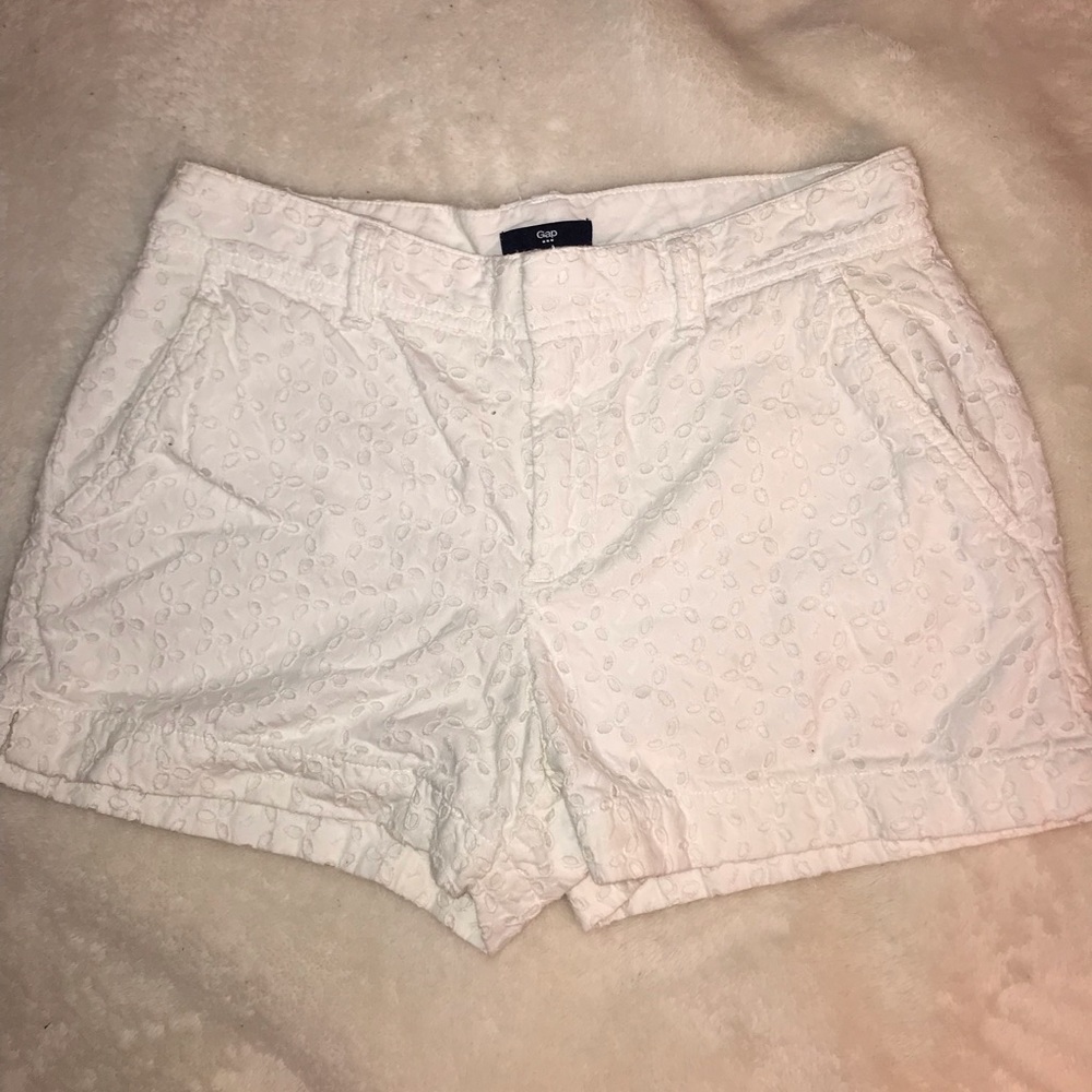 Patterned Gap Shorts